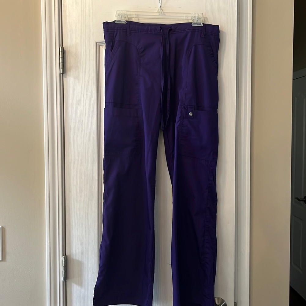 Cherokee Luxe Grape Purple Size Medium Scrub Pants
